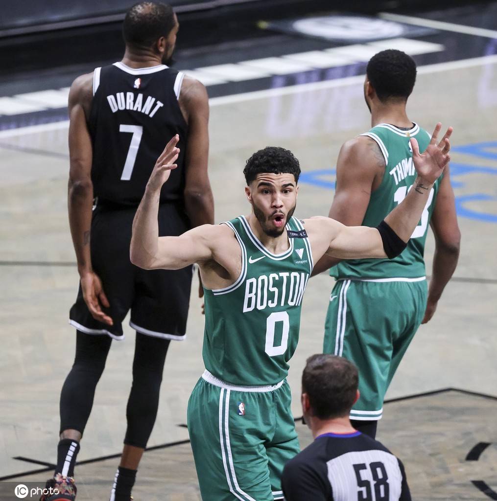 华体会-阿贾克斯今晚手感冰凉，志在欧篮联名次提升，悬念犹存，心理建设被强调的简单介绍